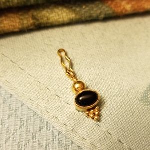 NWOT Charm, Black Stone with Gold Tone Setting
